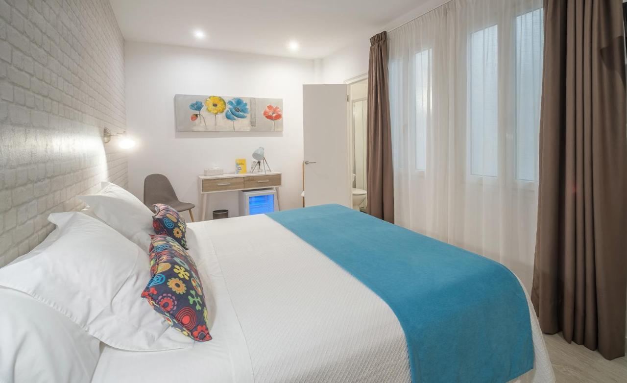 Hostal Menurka Ciutadella  Ngoại thất bức ảnh