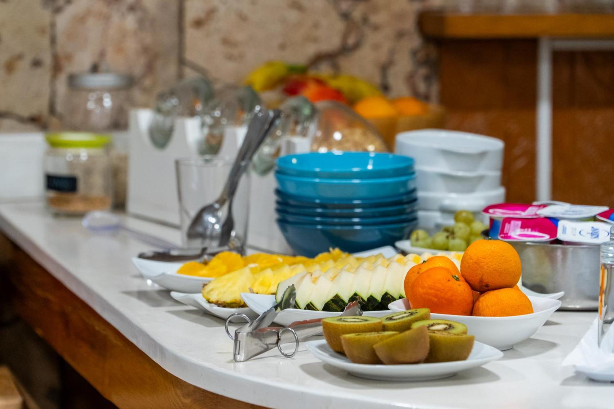 Hostal Menurka Ciutadella  Ngoại thất bức ảnh